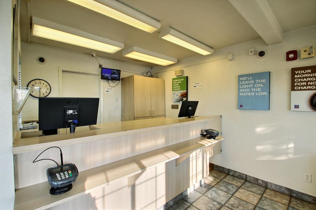 Motel 6 Milwaukee West - Brookfield Luaran gambar