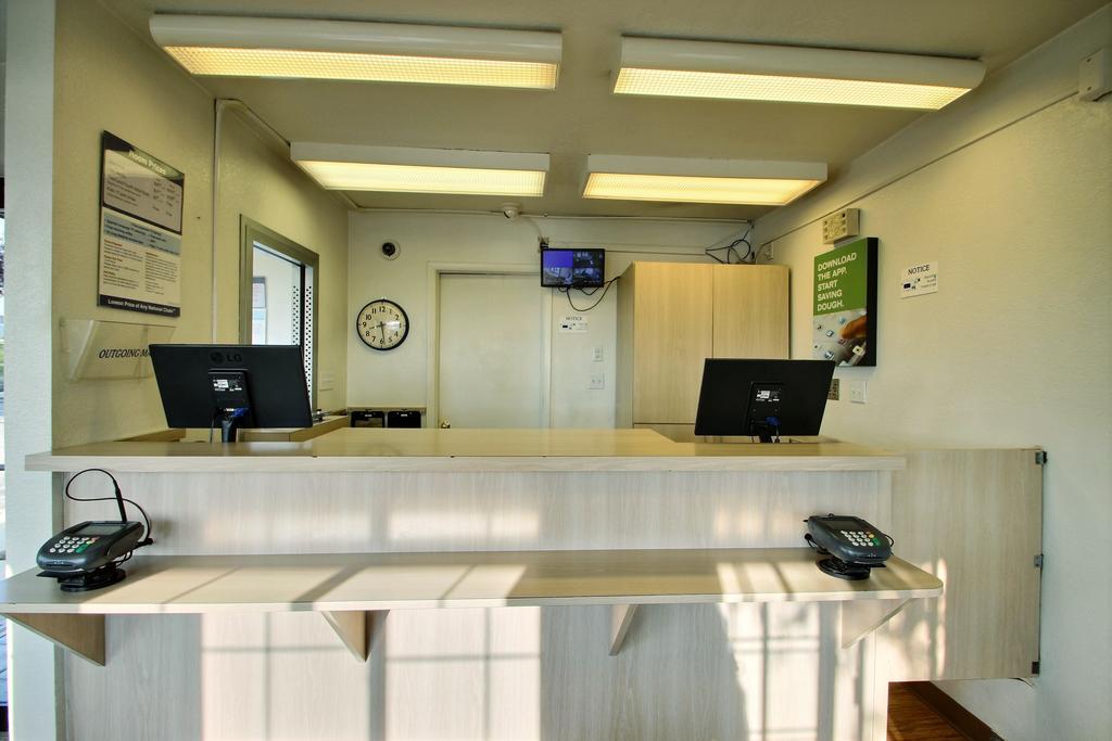 Motel 6 Milwaukee West - Brookfield Luaran gambar