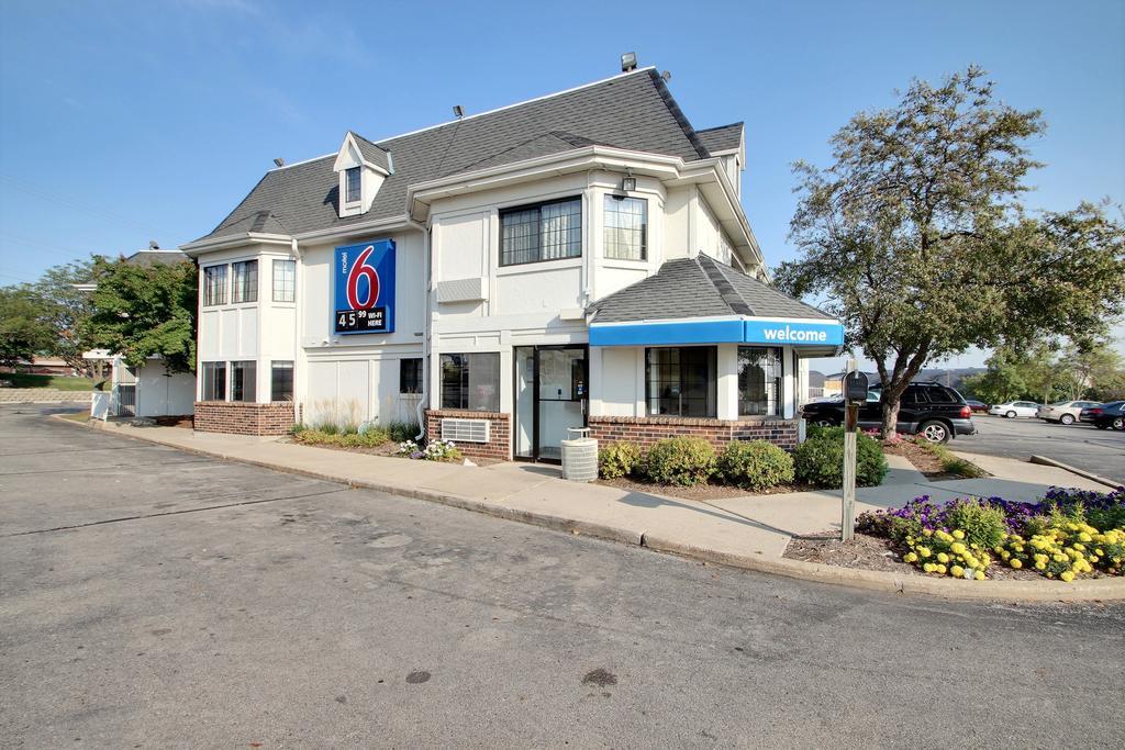 Motel 6 Milwaukee West - Brookfield Luaran gambar