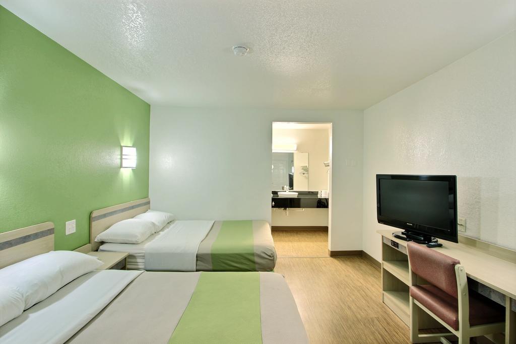 Motel 6 Milwaukee West - Brookfield Luaran gambar