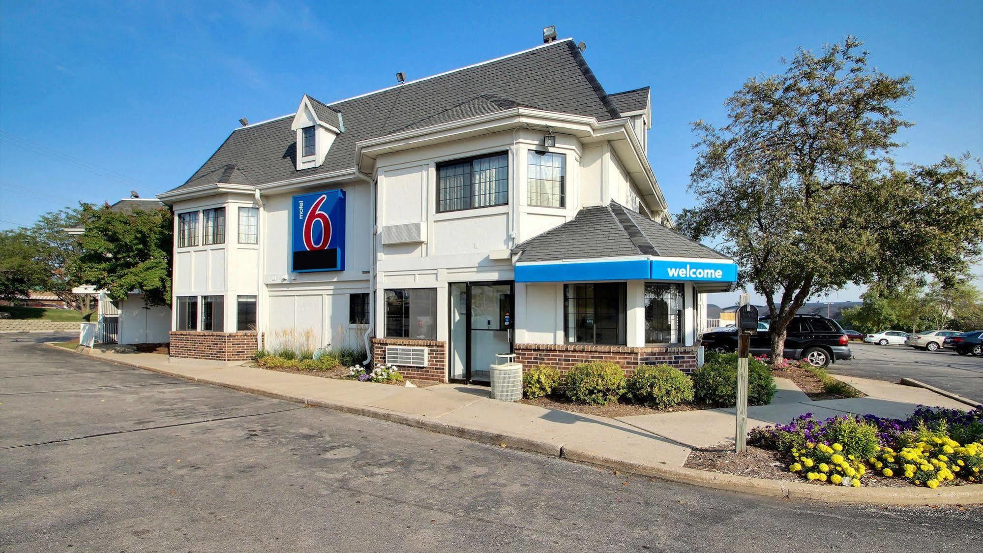 Motel 6 Milwaukee West - Brookfield Luaran gambar