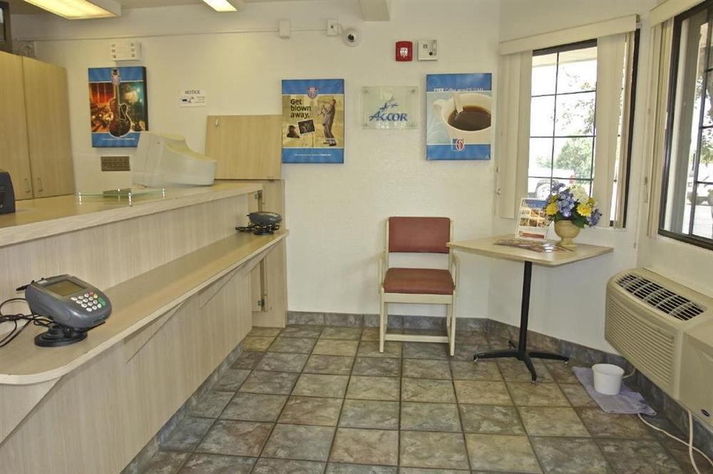 Motel 6 Milwaukee West - Brookfield Dalaman gambar